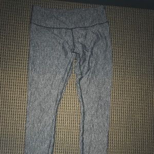 Grey knit LuLemon leggings size 10